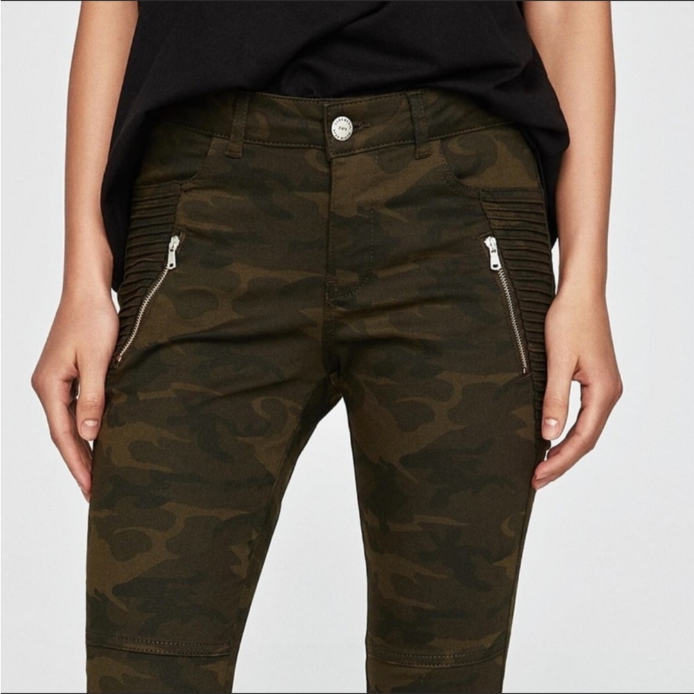 ZARA Basic Z1975 Power Stretch Olive Skinny‎ Jean - Picture 2 of 12